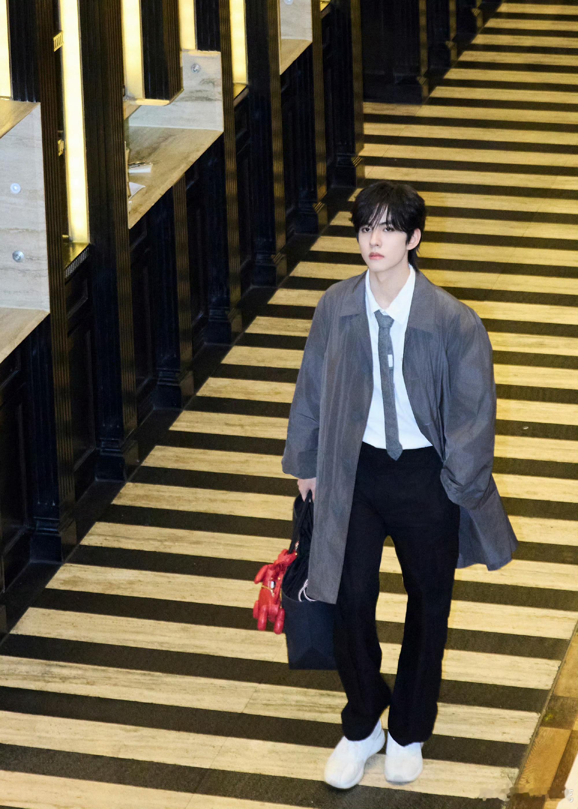 刘轩丞    ×    2026 S/S Paris Fashion Week演