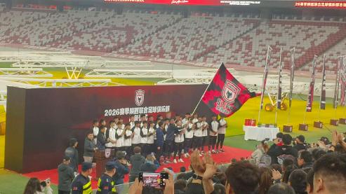 这到底算成功还是有待观察？中国足坛两家奇怪的俱乐部！

在中国足坛有两家奇怪的俱