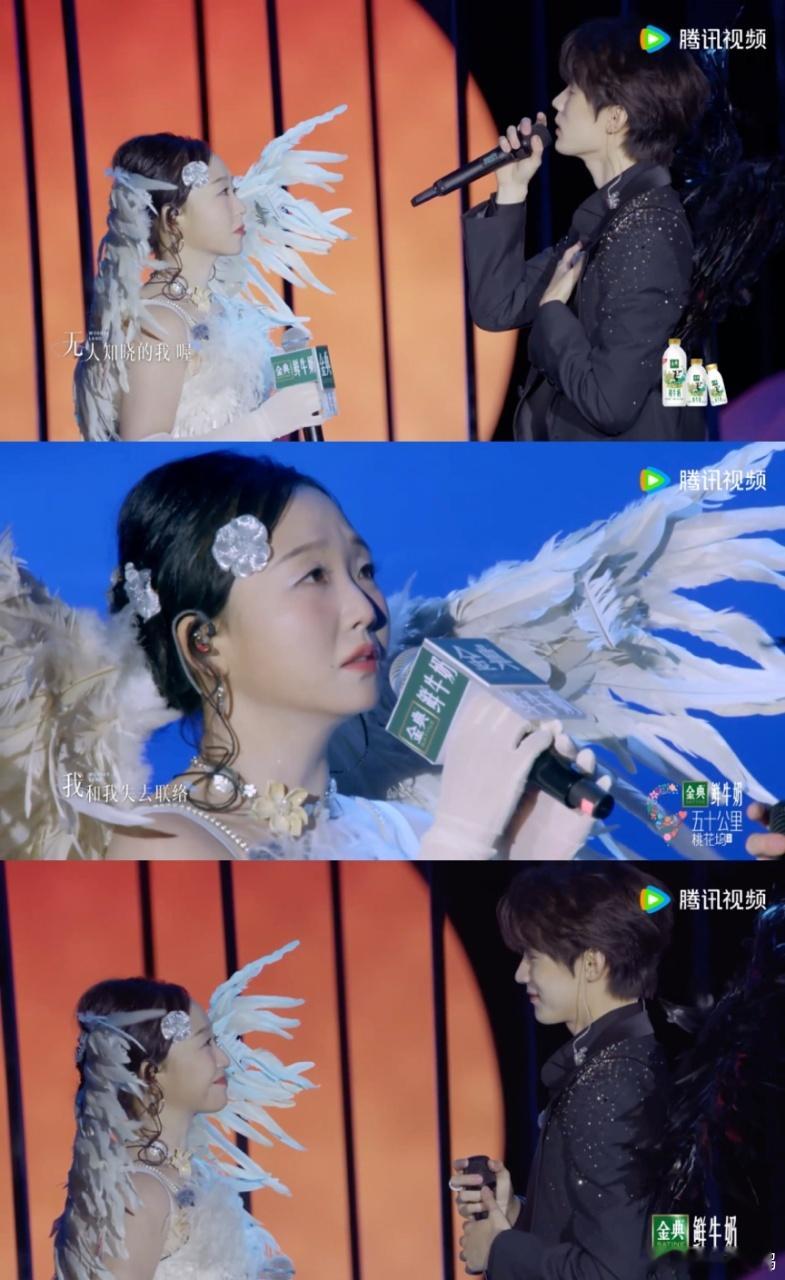周翊然黑天使舞台帅出新高度 周翊然在黑天使舞台上帅得没话说！造型突出特点，气质和