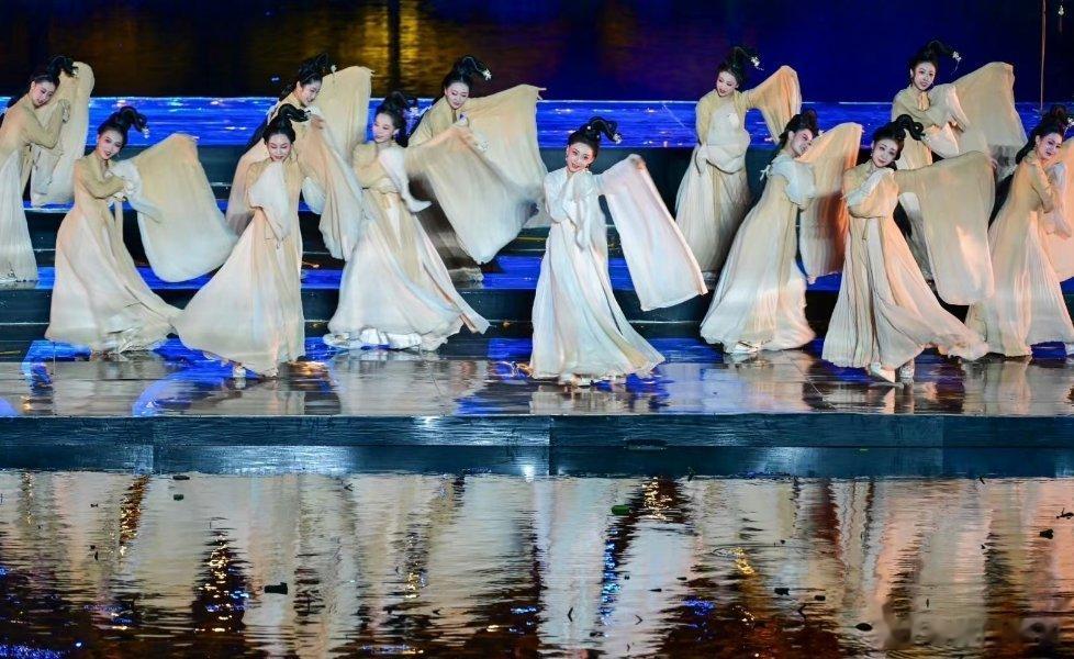 #寻美河南# 行走河南·读懂中国”文化旅游季暨第五届全球文旅创作者大会在洛阳启动