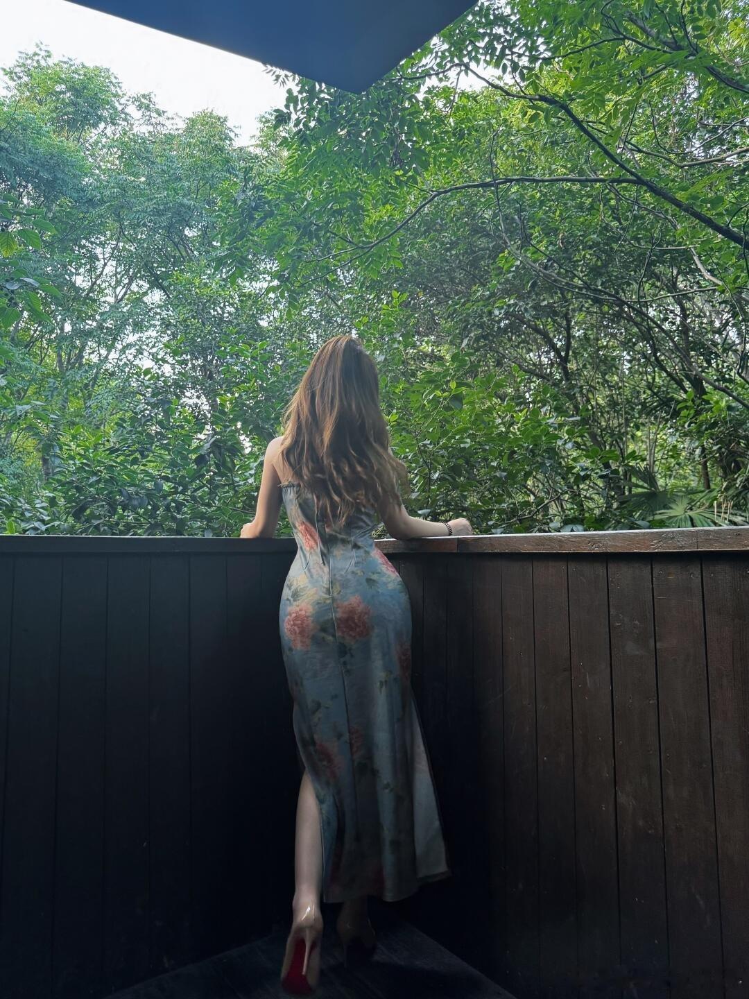 明媚的媚，妩媚的媚 ​​​