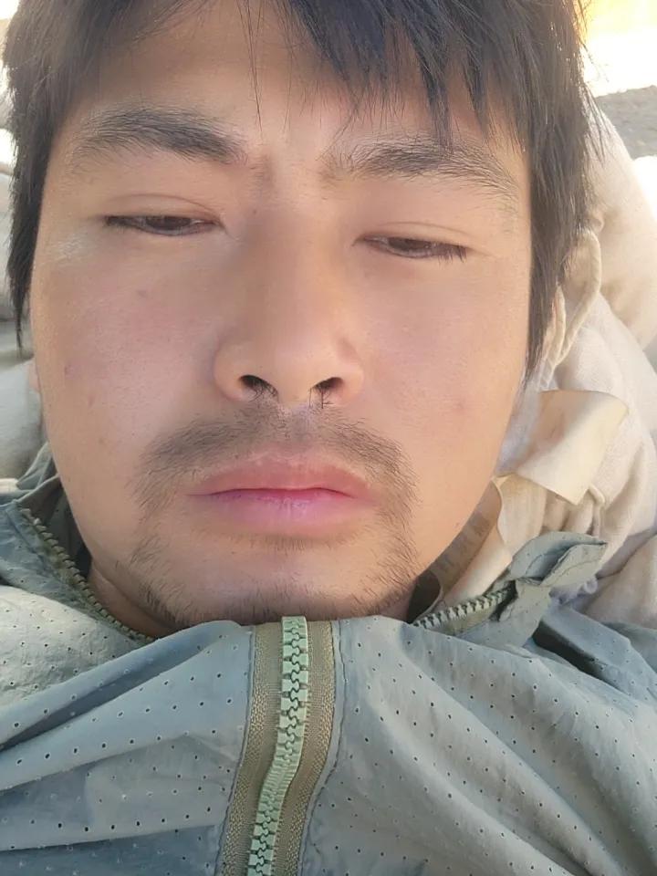 我现在才发现了，在网上诬陷别人真是零成本。前几天都说我在路人乙家里边躲着呢。我想