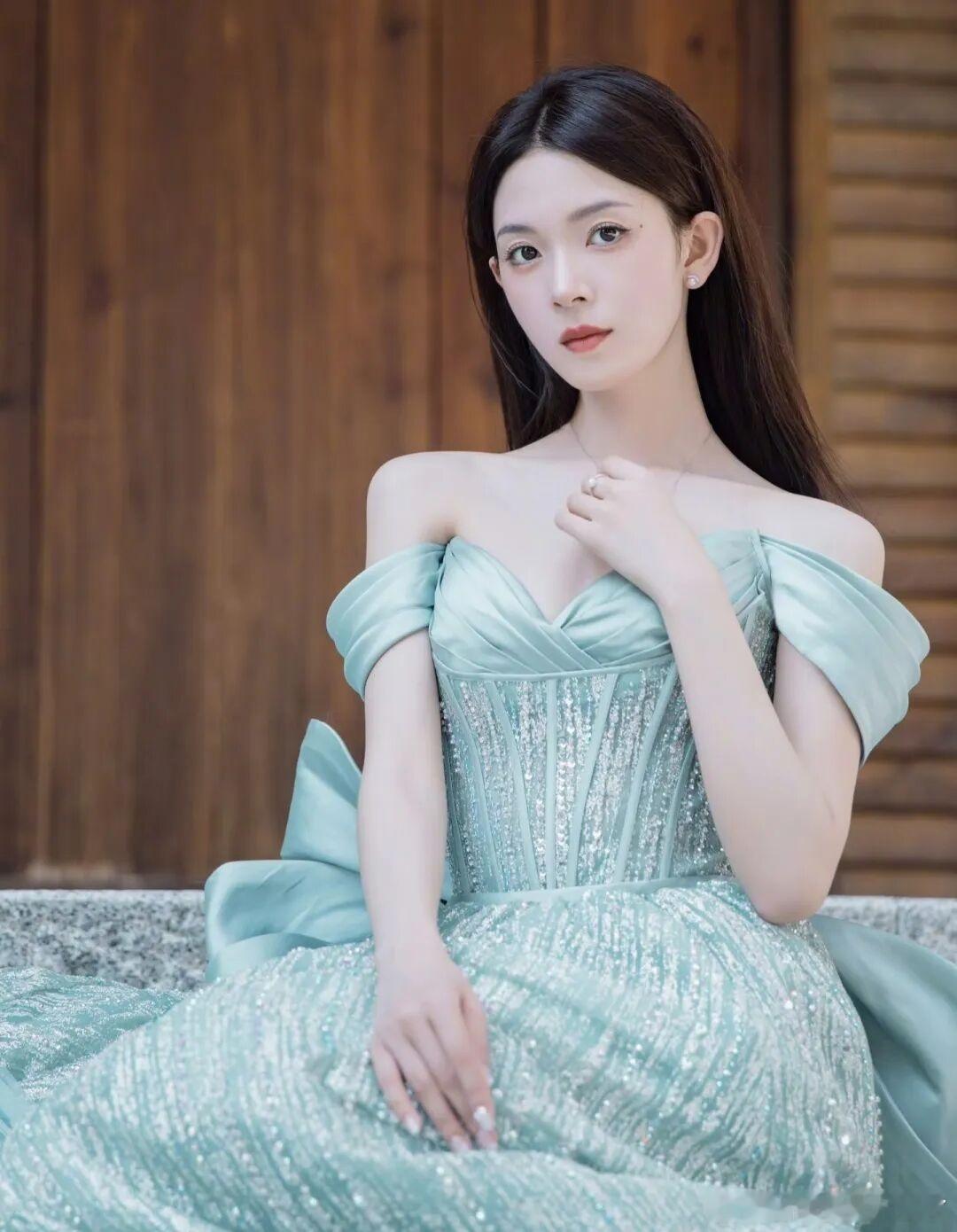 陈瑶代斯美我一大跳陈瑶和代斯没想到是最惊艳的两人！好美啊！谁懂乘风2026