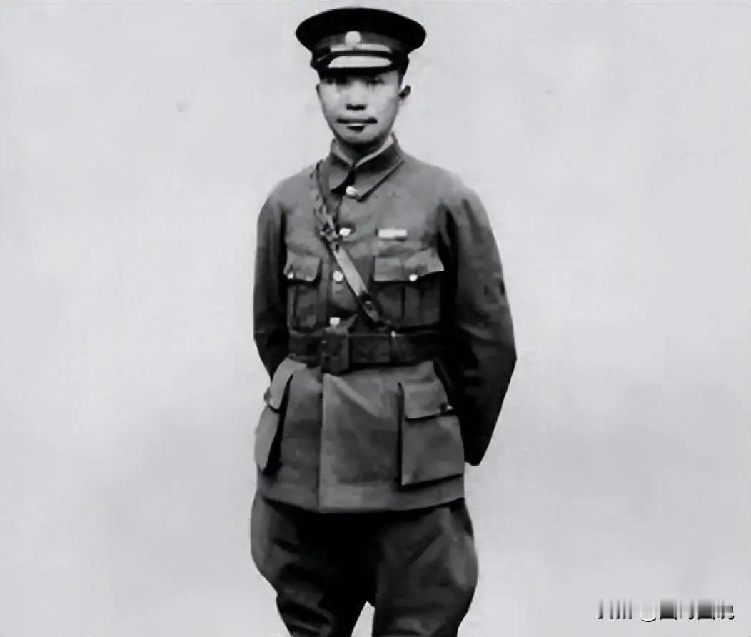 他是顾祝同的哥们，也是国军最不要脸的中将，被新四军俘虏后，竟然还要求归还部队和地