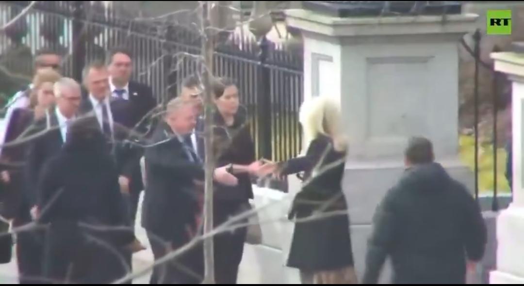 新闻快讯——丹麦外长拉斯穆森、格陵兰外长莫茨费尔特抵达白宫。
计划与万斯、卢比奥