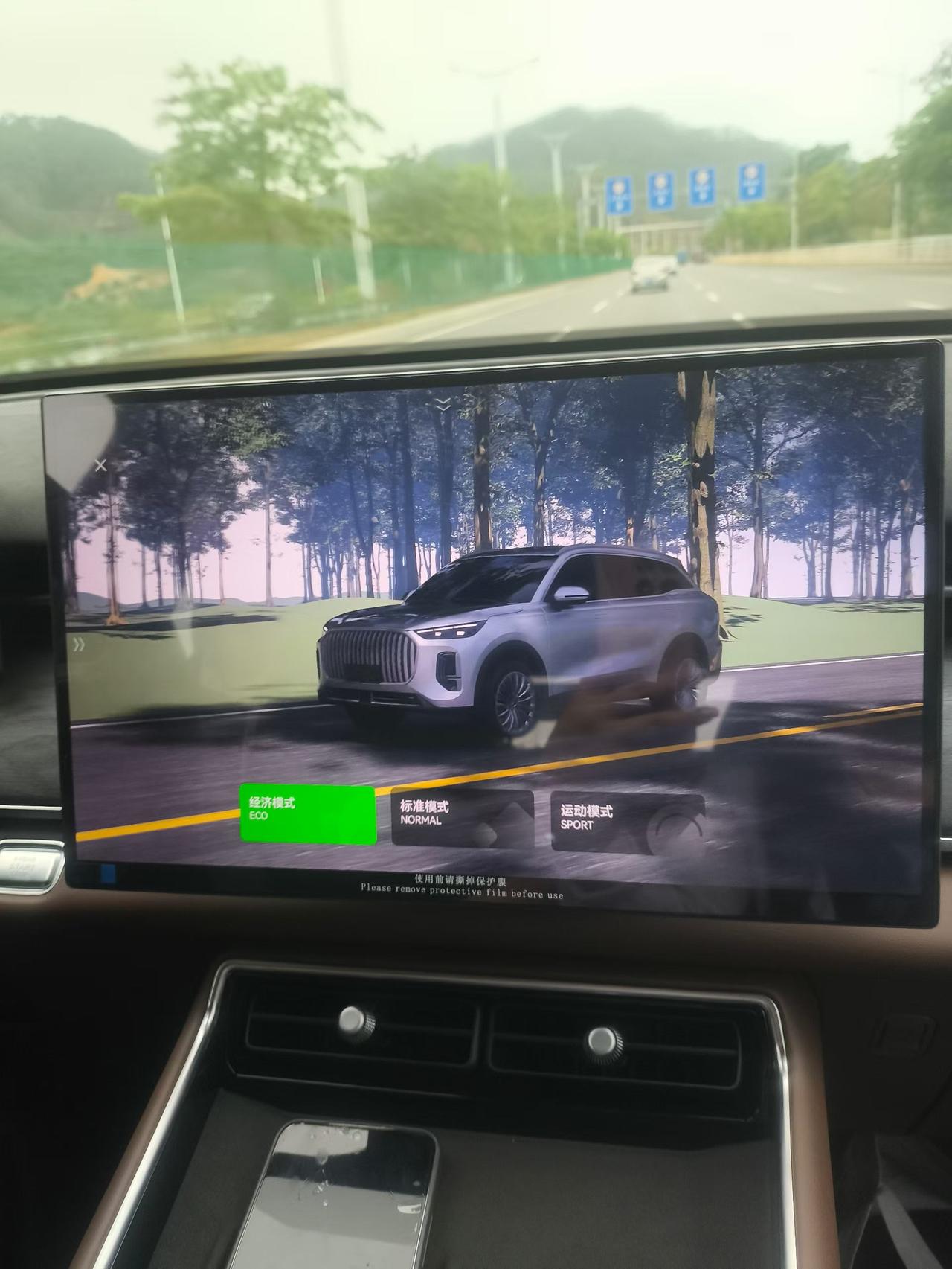 今天看到大学室友买车了好羡慕，我不仅没钱买车，甚至连车都不会开