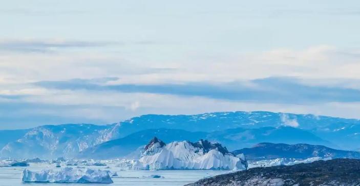 菲律宾人这回算是吓醒了。美国连格陵兰岛这种“北约亲戚”的祖产都想强买强卖，你一个