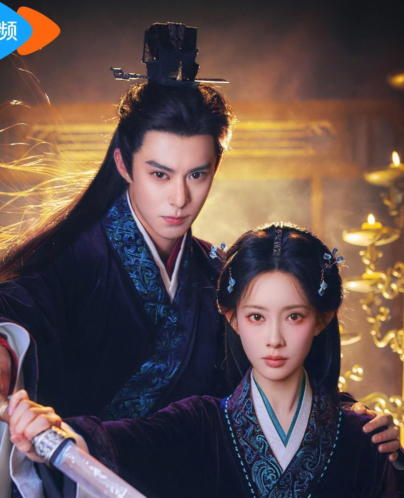 他两为啥这副表情？毫无感情冷冰冰的 