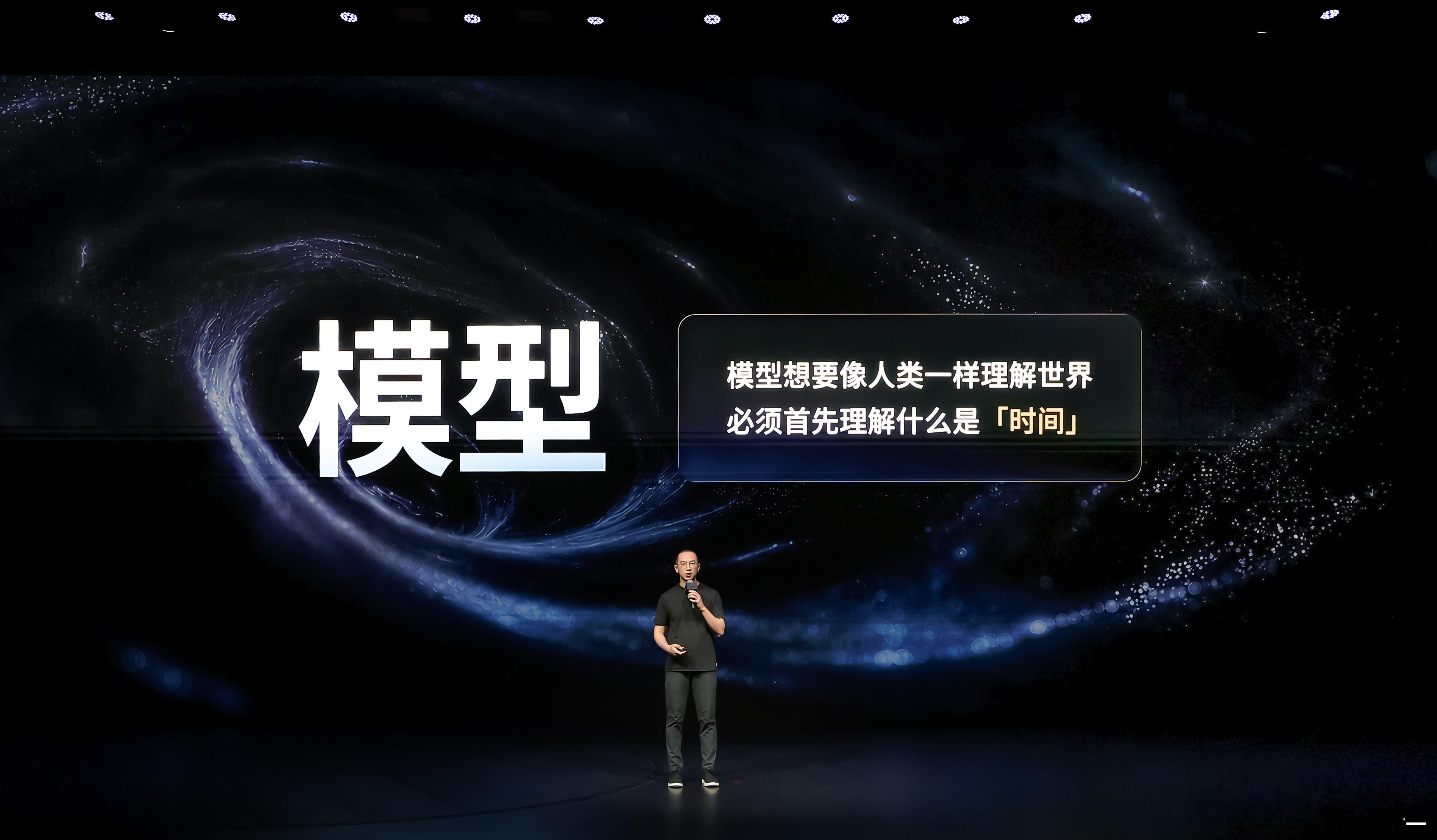 小鹏第二代VLA大模型升级，AI开始理解“时间”⏰能记住前30秒，还能预判未来6