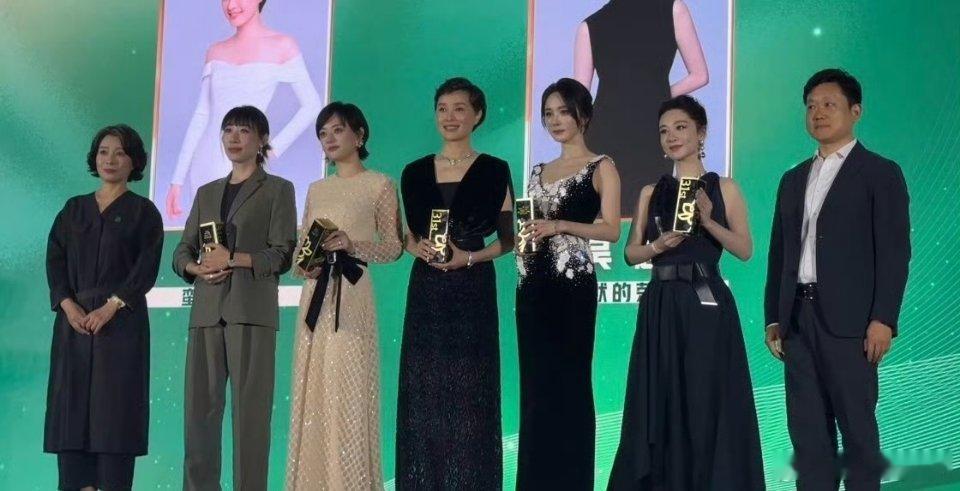 刘丹：白玉兰女配，金鸡女配任素汐：华表影后孙俪：飞天、金鹰、白玉兰视后吴越：白玉