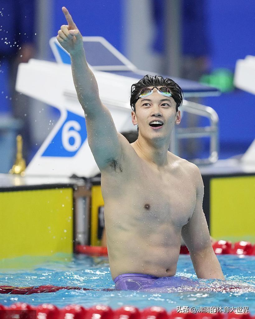 2025中国体坛荣耀之夜获奖的七位“坚守瞬间人物”：
1、马龙，第十五届全国运动