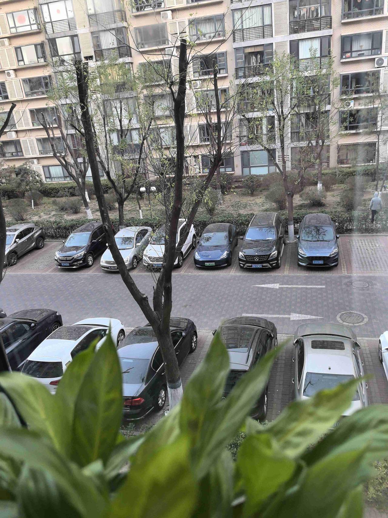 我的今日状态：😁轻松愉快
我这里的天气：🌤️多云