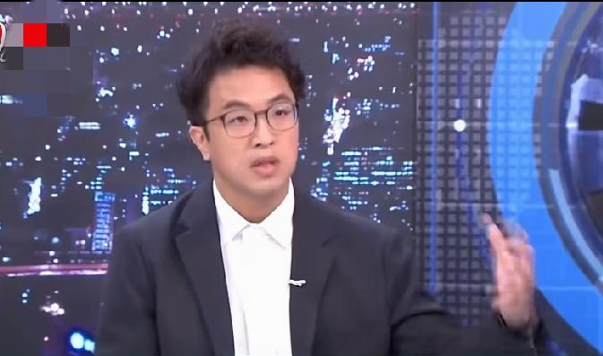 赵少康是媒体人，他敢把舞台交给沈伯洋来做内宣，就能说明，赵少康就是力挺沈伯洋，就