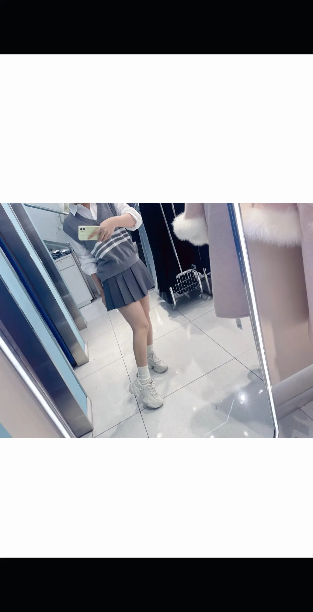 吃过的苦 遭过的罪 别人冷嘲热讽的脸 时刻提醒着自己要争气