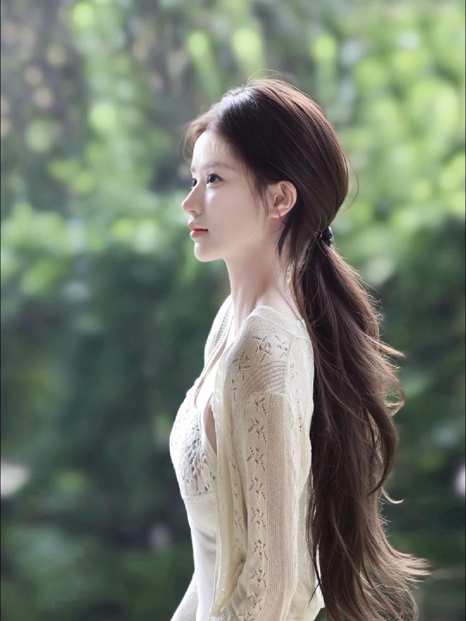 有人问：如果这辈子完全不缺钱，衣食无忧、后顾无忧，你还会继续工作吗？
 
大部分