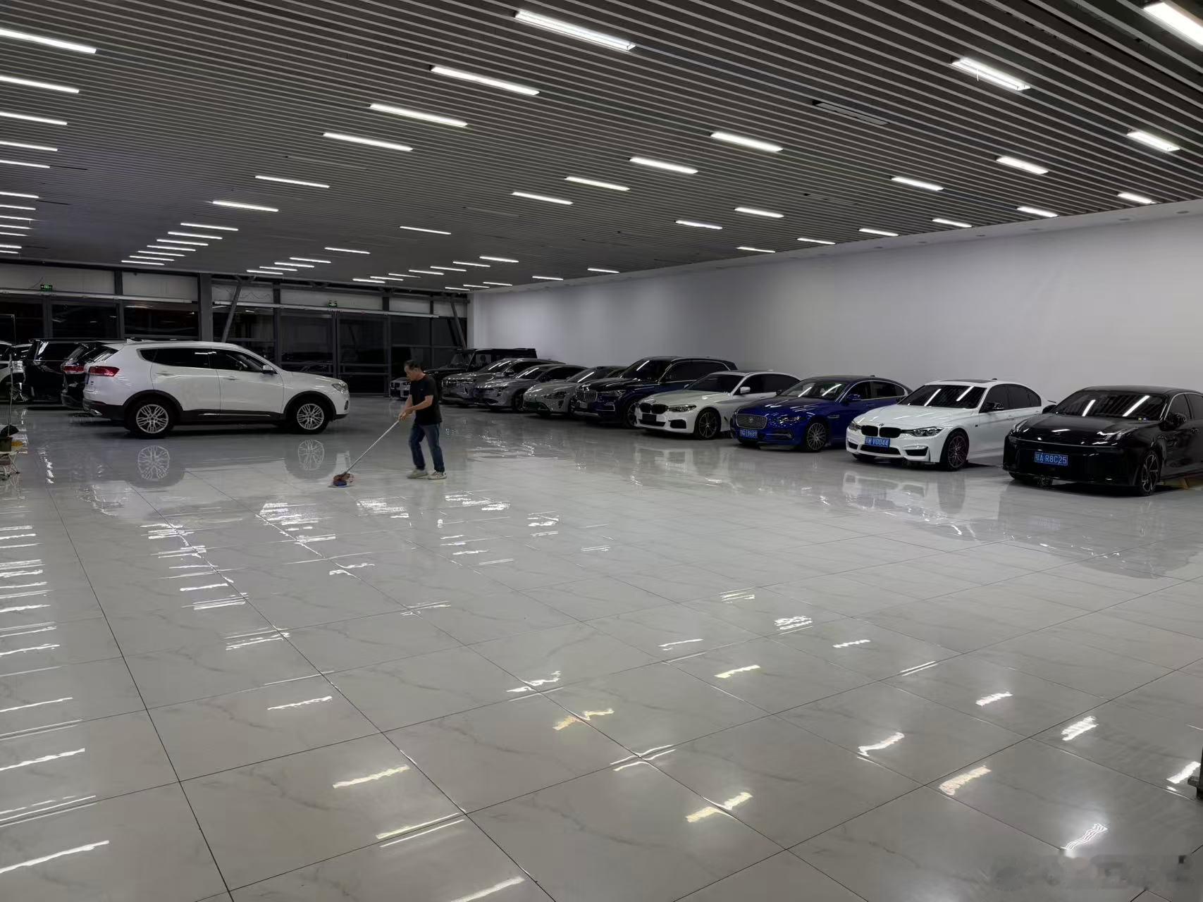 店里卖空了[流鼻血]此时此刻 我很焦虑最近一周内给大家评估的车价我给你们加点 请