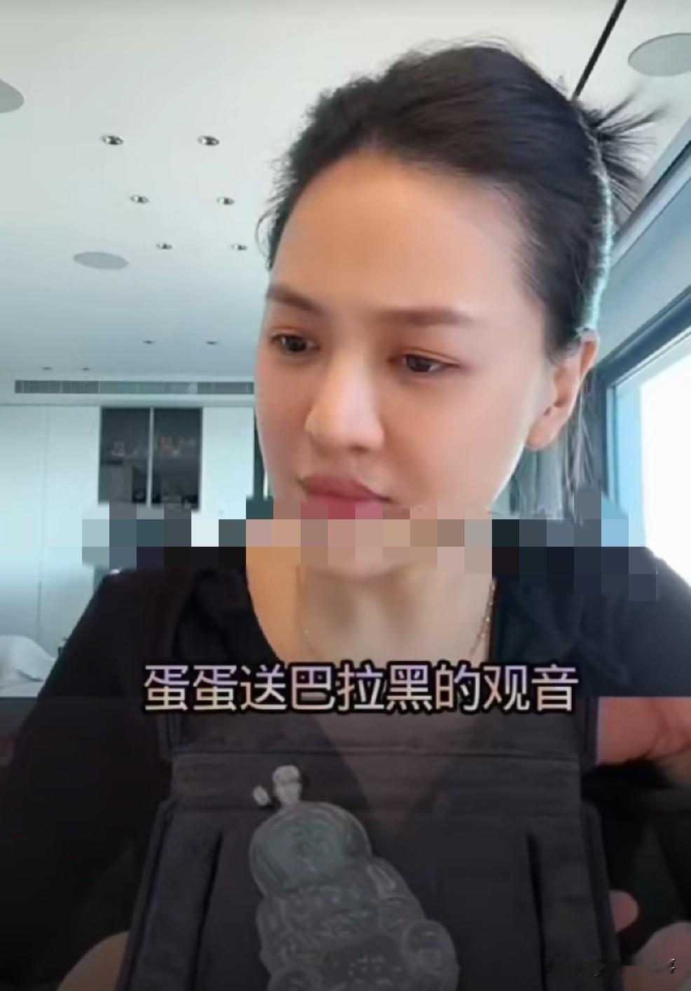 大连冰冰估值蛋蛋所赠翡翠，可达收藏级别。

         大连冰冰专做电商主