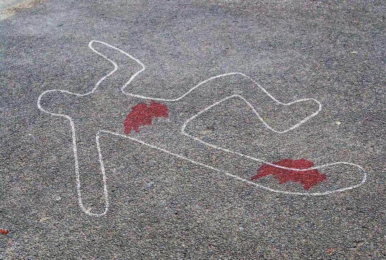 都说家有贤妻夫祸少，现在这个护妻勇士一定很后悔，狂扇自己800个耳光

送错快递