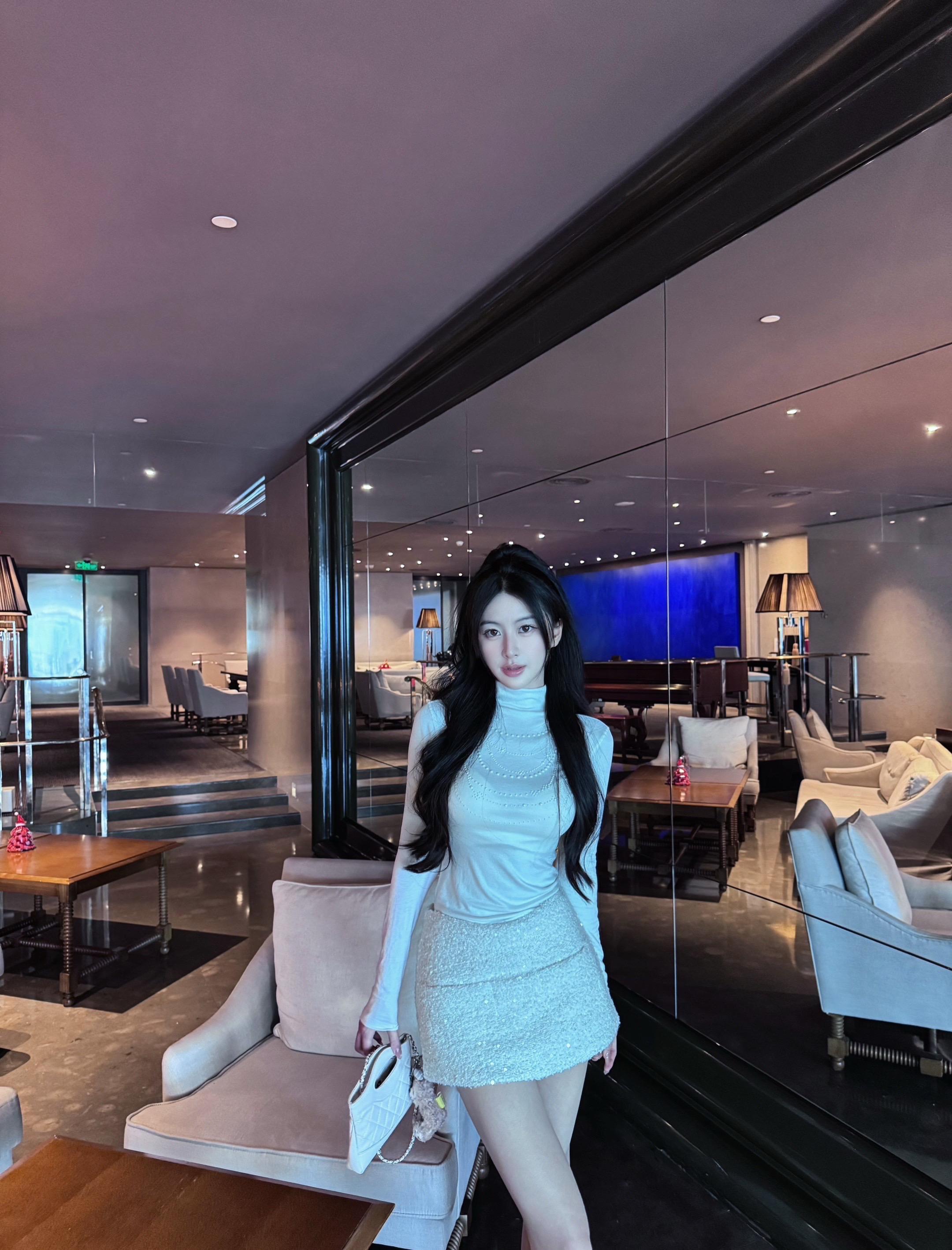 钱没了可以再赚 喜欢的东西我现在就要