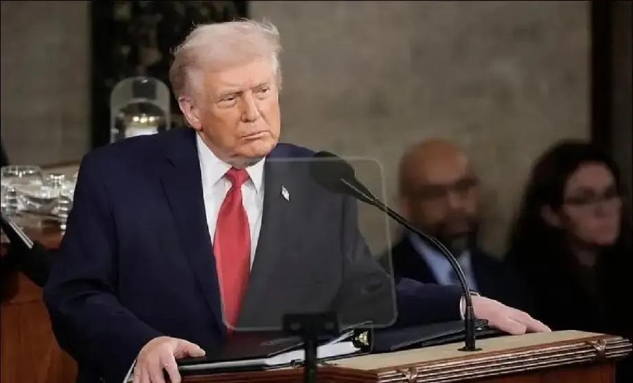 在中东跑项目第四年，我发觉竞争的门槛变了。

以前比参数，现在看谁更懂这里的风沙