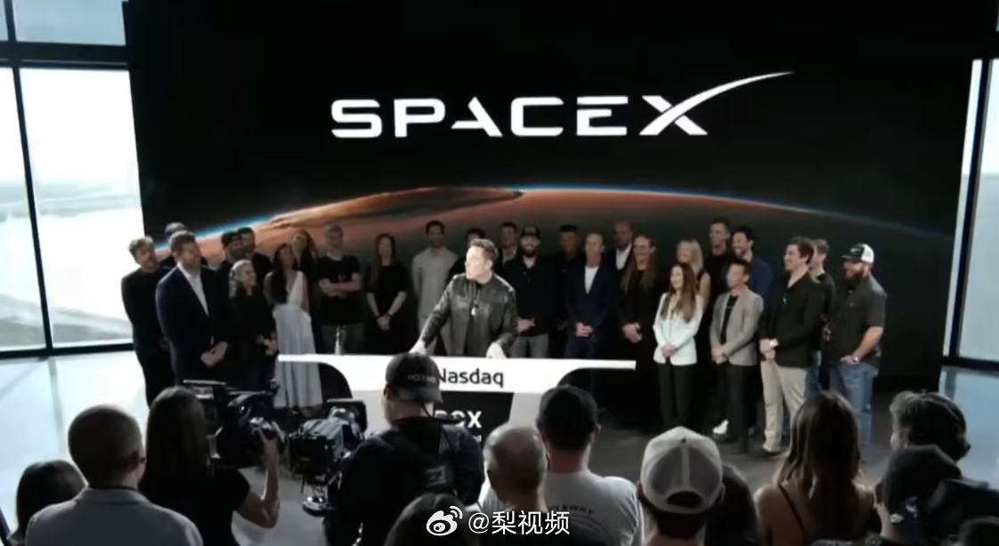 【马斯克曾以为SpaceX成功率不到10%马斯克回应史上最大IPO】马斯克周五并
