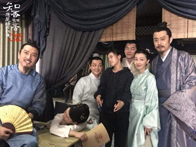 王仁君拿下飞天奖视帝 知否盛家全员发来祝贺 盛家满门荣耀