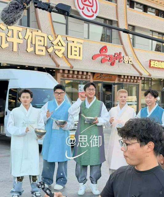五哈最后一期录制结束哈哈哈哈哈收官之旅走进延吉大学，近距离感受校园氛围与当地青春