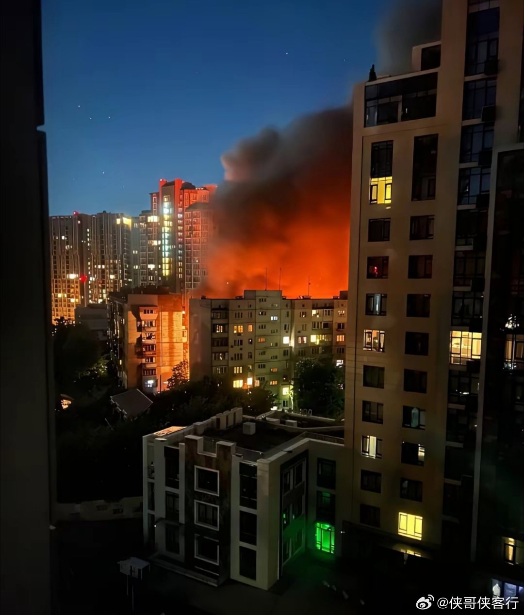 俄军动手了！7月2号凌晨，基辅挨炸了。乌克兰炸了俄军后方一个月，这轮反击，直接砸