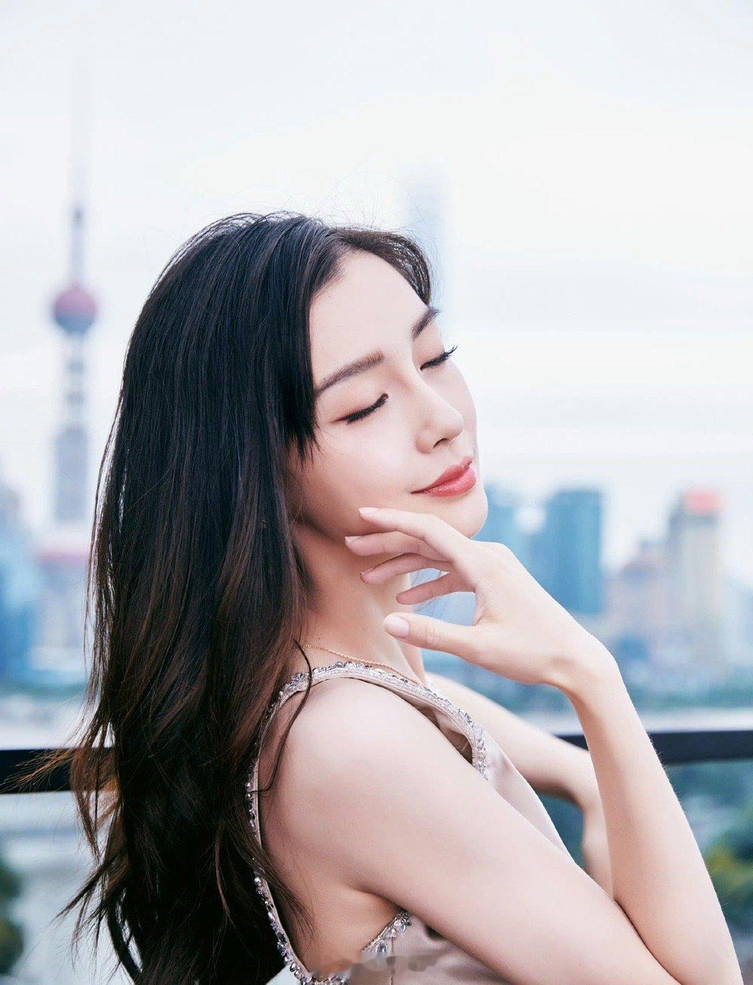 Angelababy[爱慕][爱慕][锦鲤附体][舔屏][舔屏][色][舔屏][