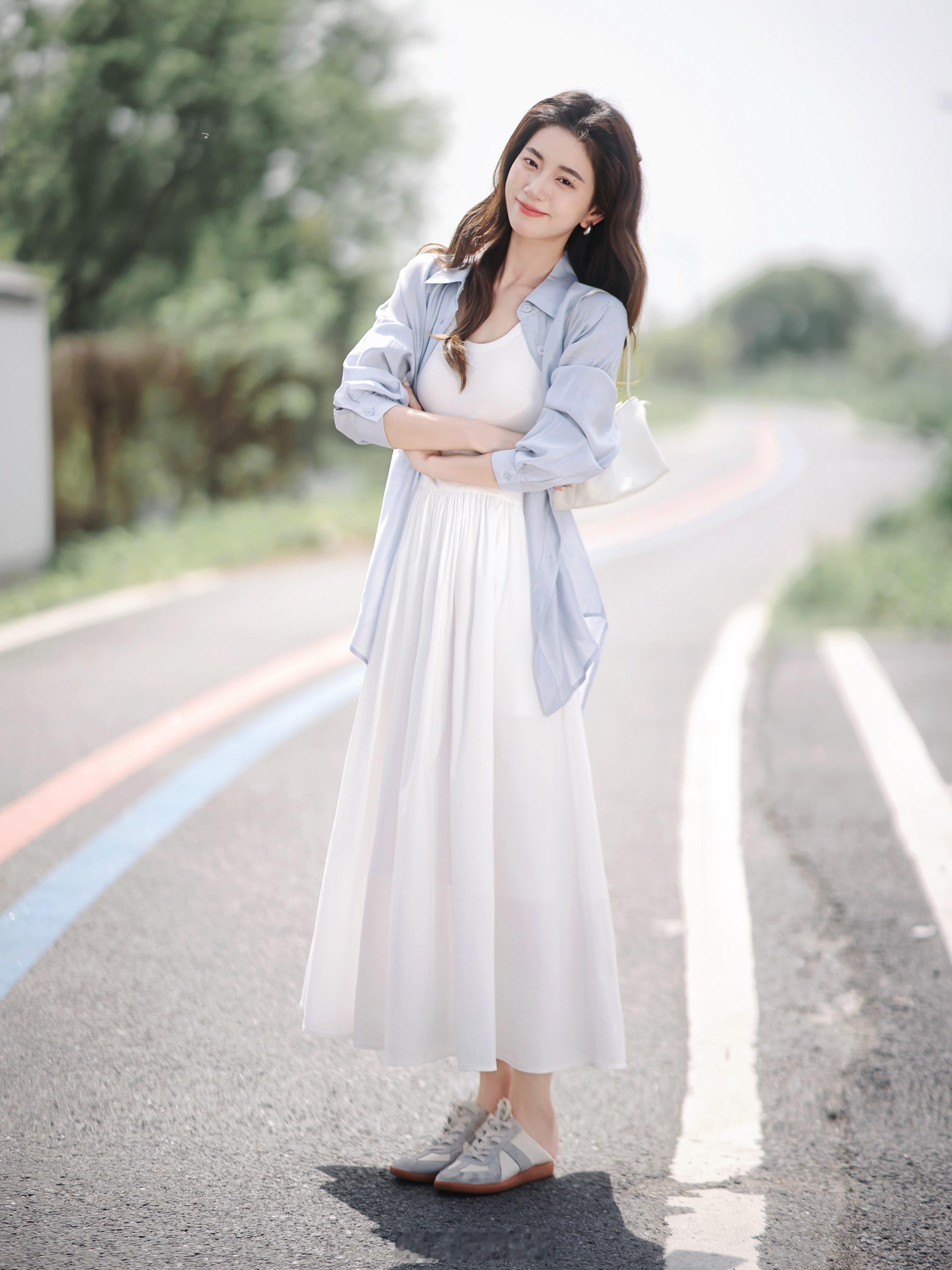 去田野里感受夏天的风🌬️ 