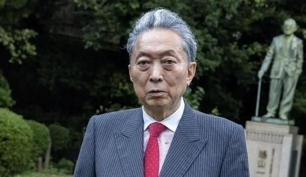 鸠山由纪夫最近说了句重话，直接拿孔子语录敲打日本首相高市早苗，提醒她别忘了当年中