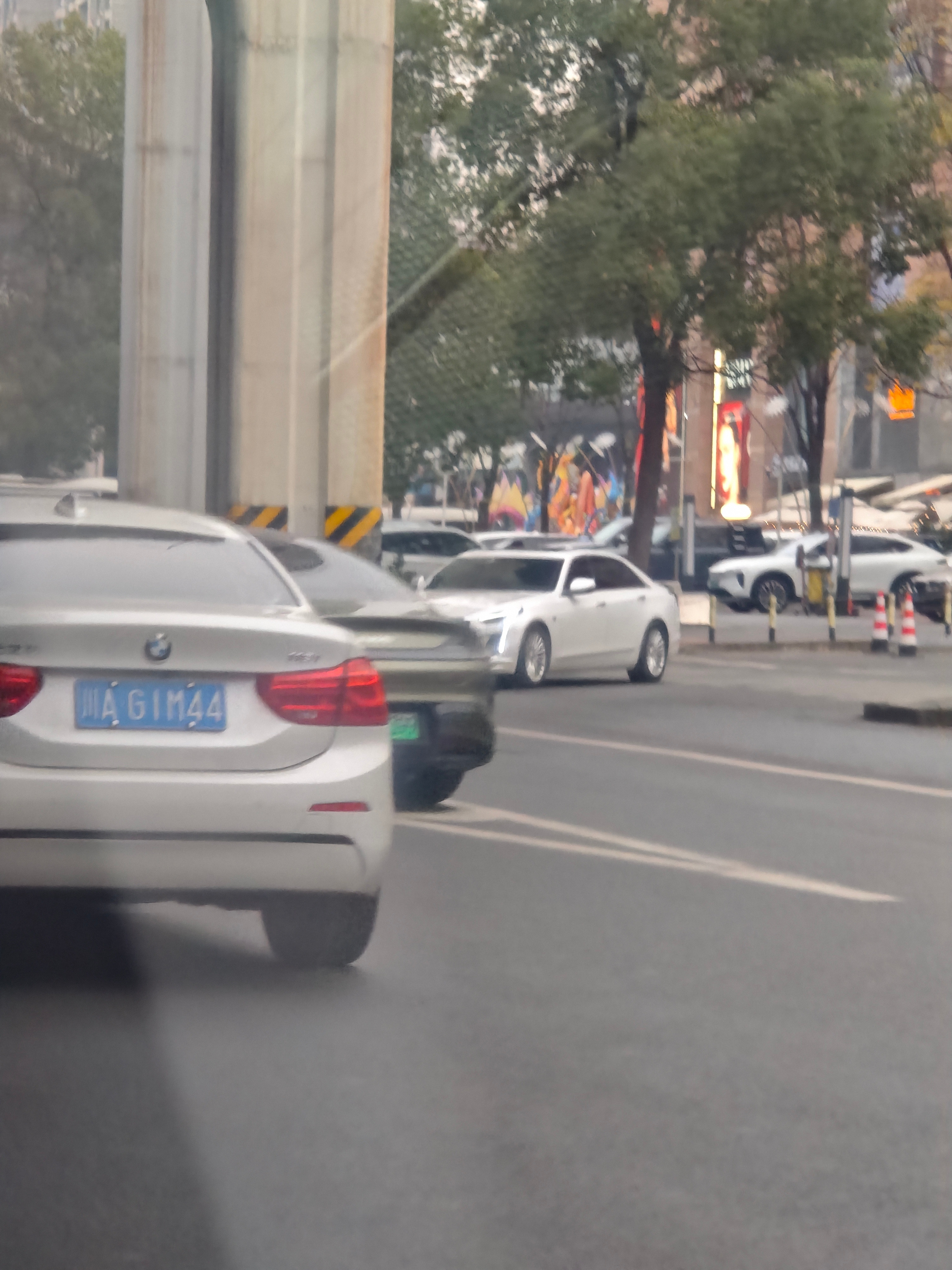 小米路上是真的越来越多了 