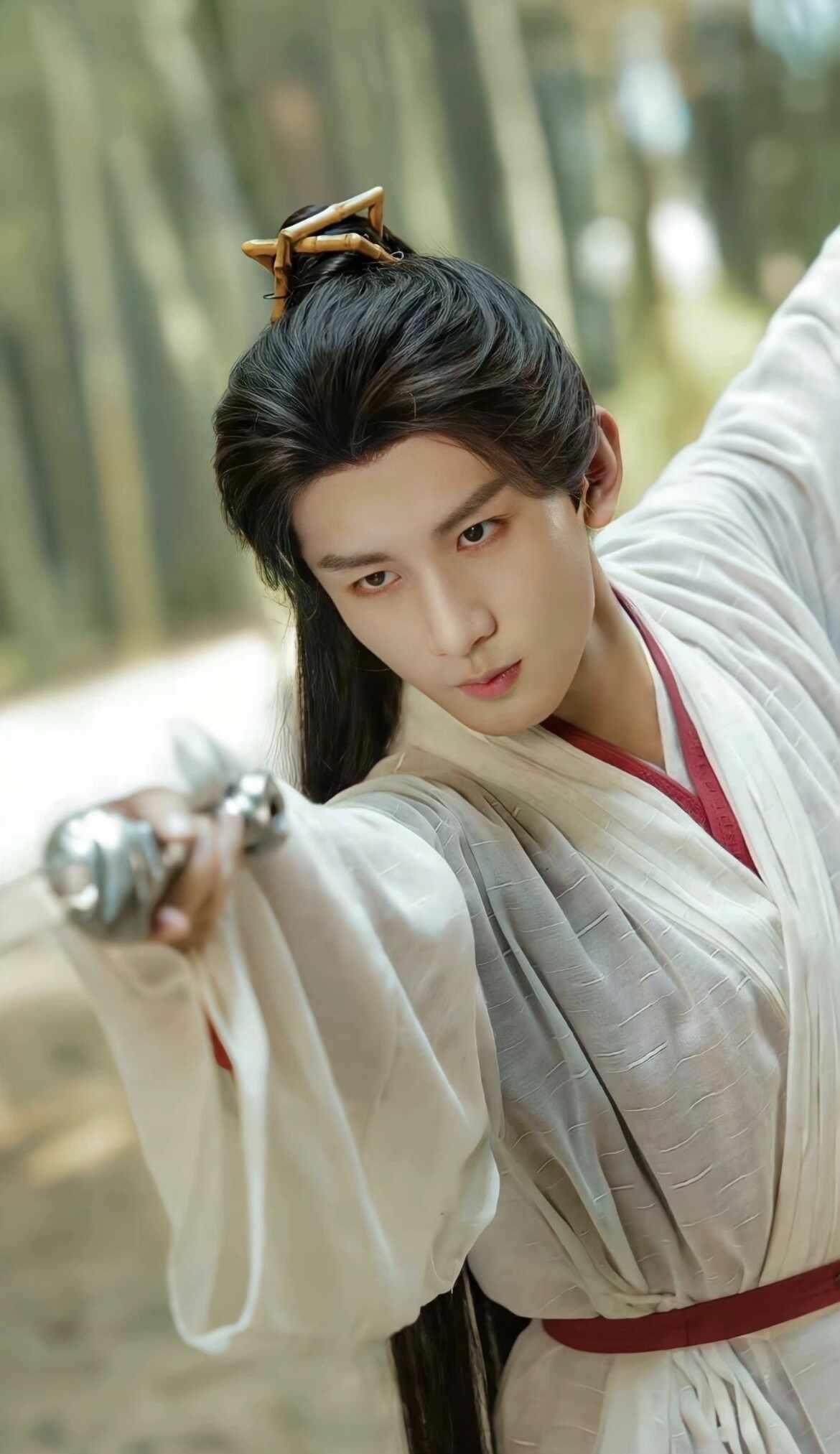 去去重去去，来时是来时丨李莲花神图
去去重去去来时是来时 去去重去去 古装 江湖