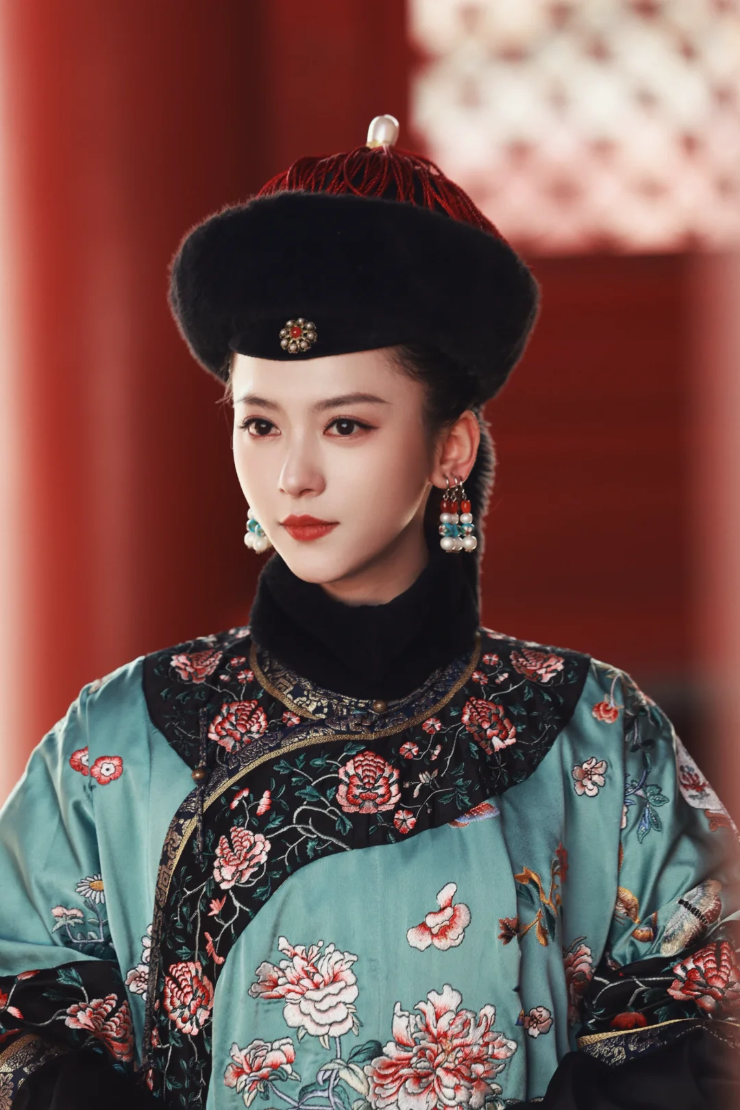 月满 人安 事圆