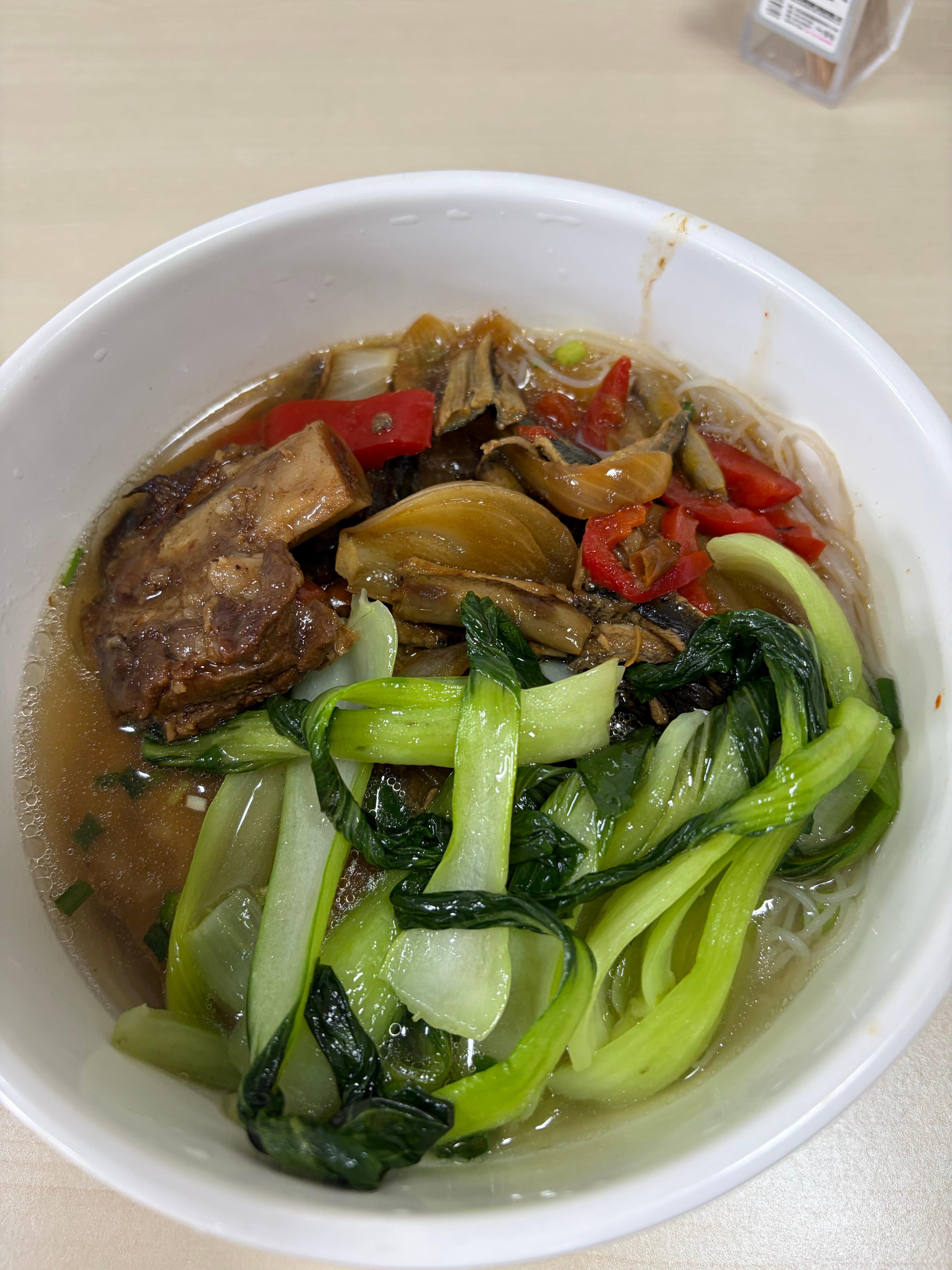简简单单一碗面🍜 