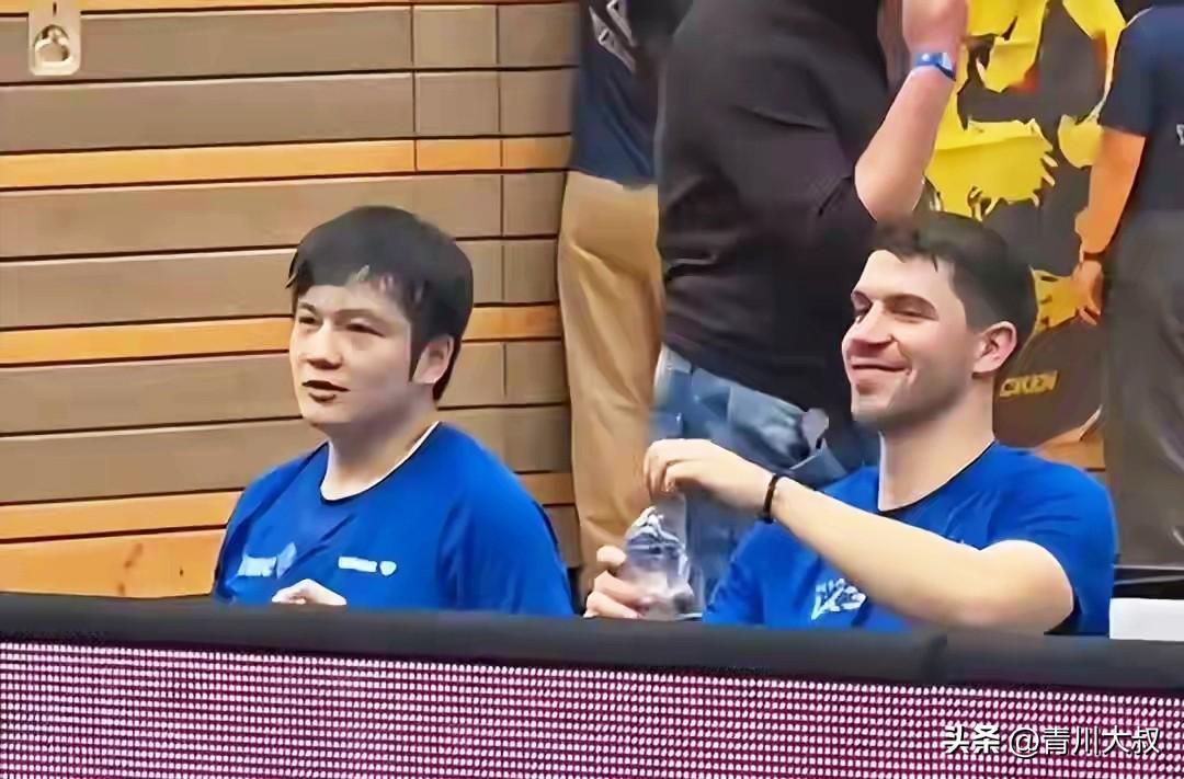 樊振东转会杜塞尔多夫，弗朗西斯卡终于发文，满满的不舍！

我能体会弗队的心情，