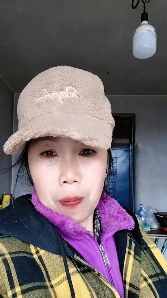 三月一日福门开，吉星高照好运来。马年吉祥聚福气，全家老少好运气。人旺家旺运势旺，