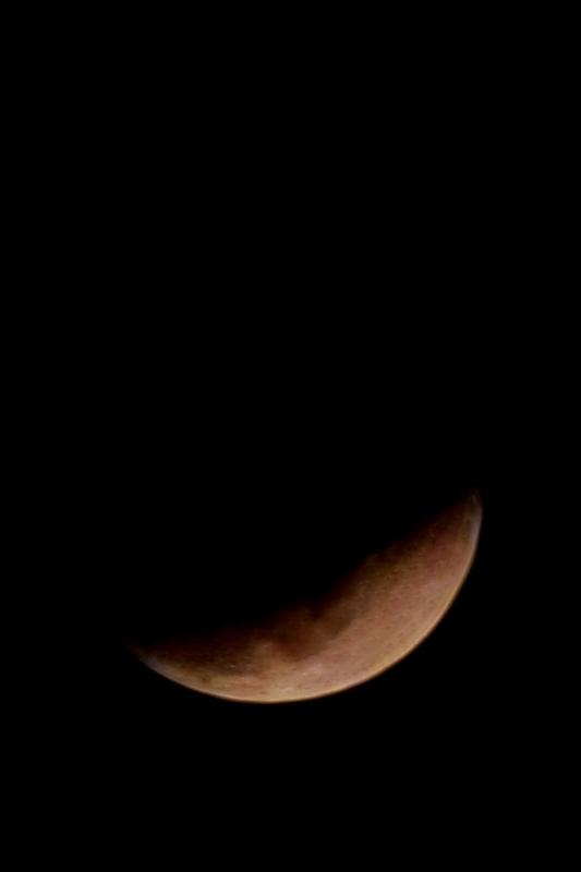 下次要等46年的元宵节月全食，简直太让人期待了！今年元宵节不仅有满月，还能邂逅难