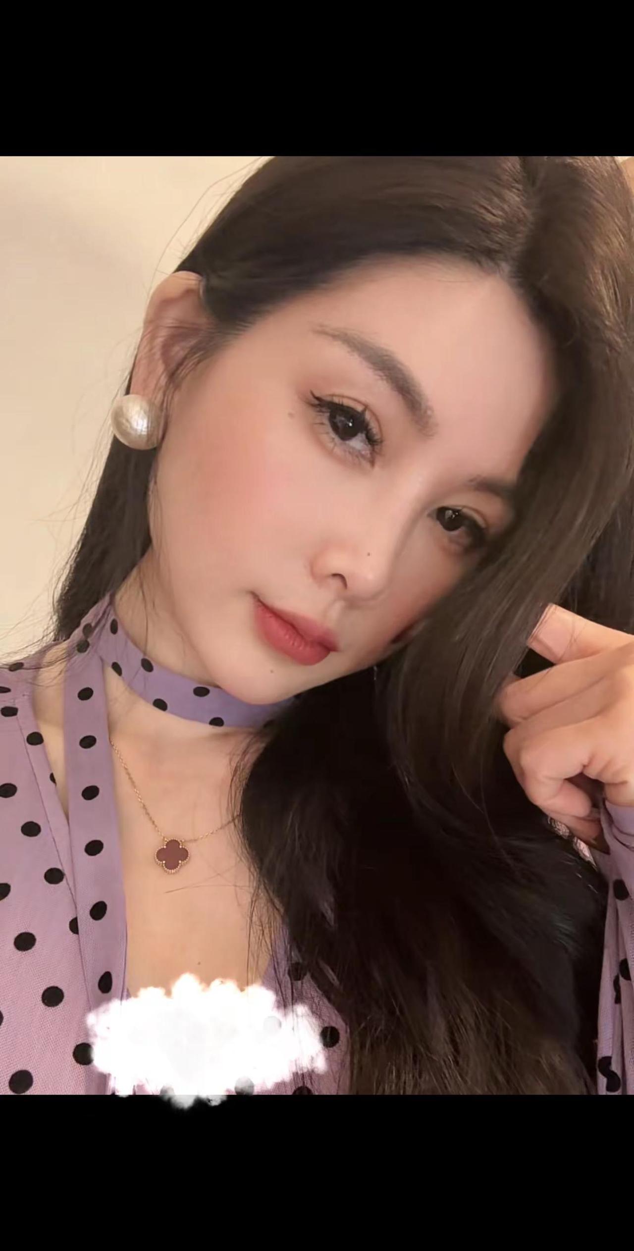 成年人的松弛感，喜欢呆在家里，不想出门，越长大越享受独处。