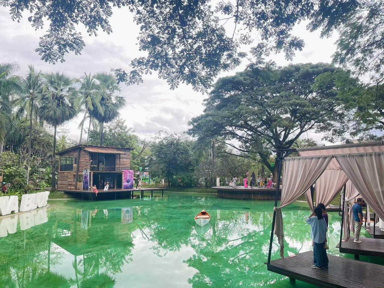 周末不开盘，静下心来想想，问问自己！
1，现在是牛市吗？
2，真的存在结构性行情