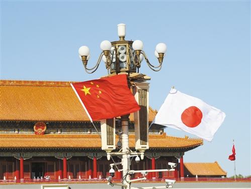 有位俄罗斯专家曾直言：我并不忧虑中国会败给日本，但我唯一忧心的是，中国会不会又一