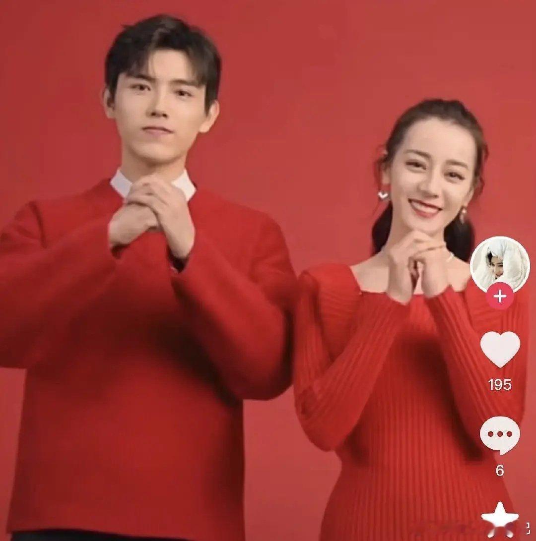 秀大姨和傻外甥给您拜年啦…… ​​​