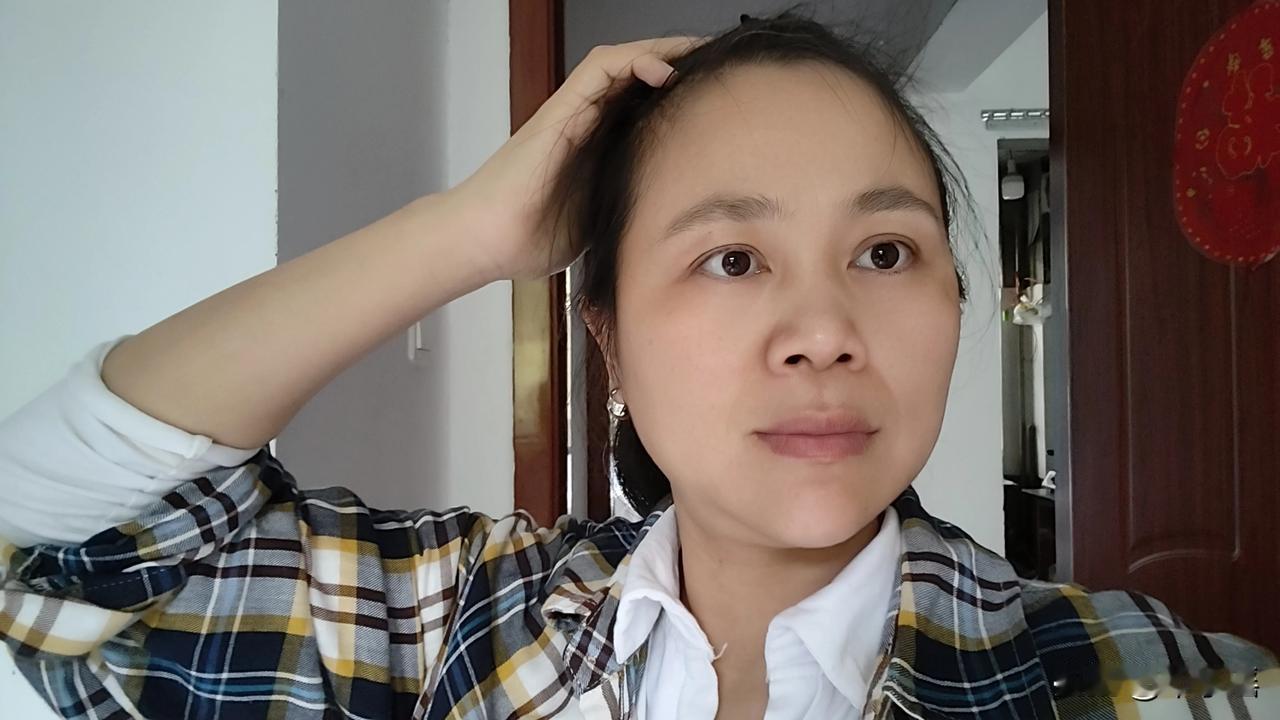 阳春三月阴雨绵绵，接二连三的下了几天的雨，今天终于雨过天晴了，我的心情也格外的开