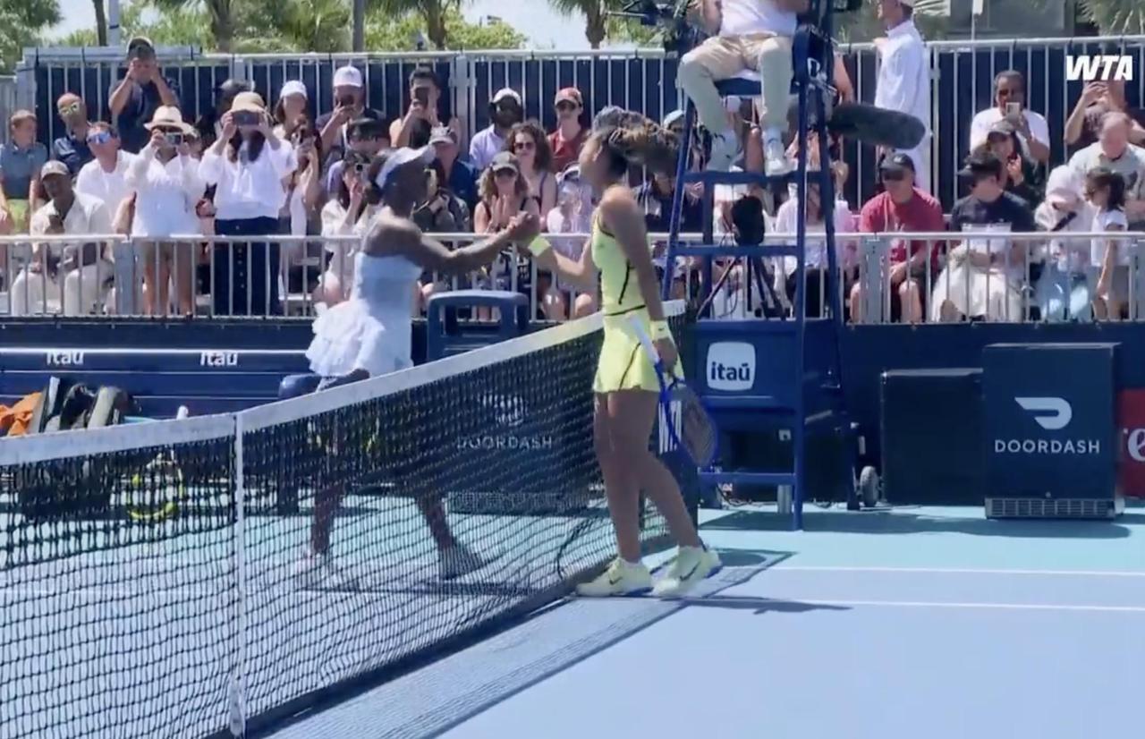 2比0斯蒂文斯，郑钦文战胜前美网冠军一胜解千愁
 
北京时间3月22日凌晨，WT