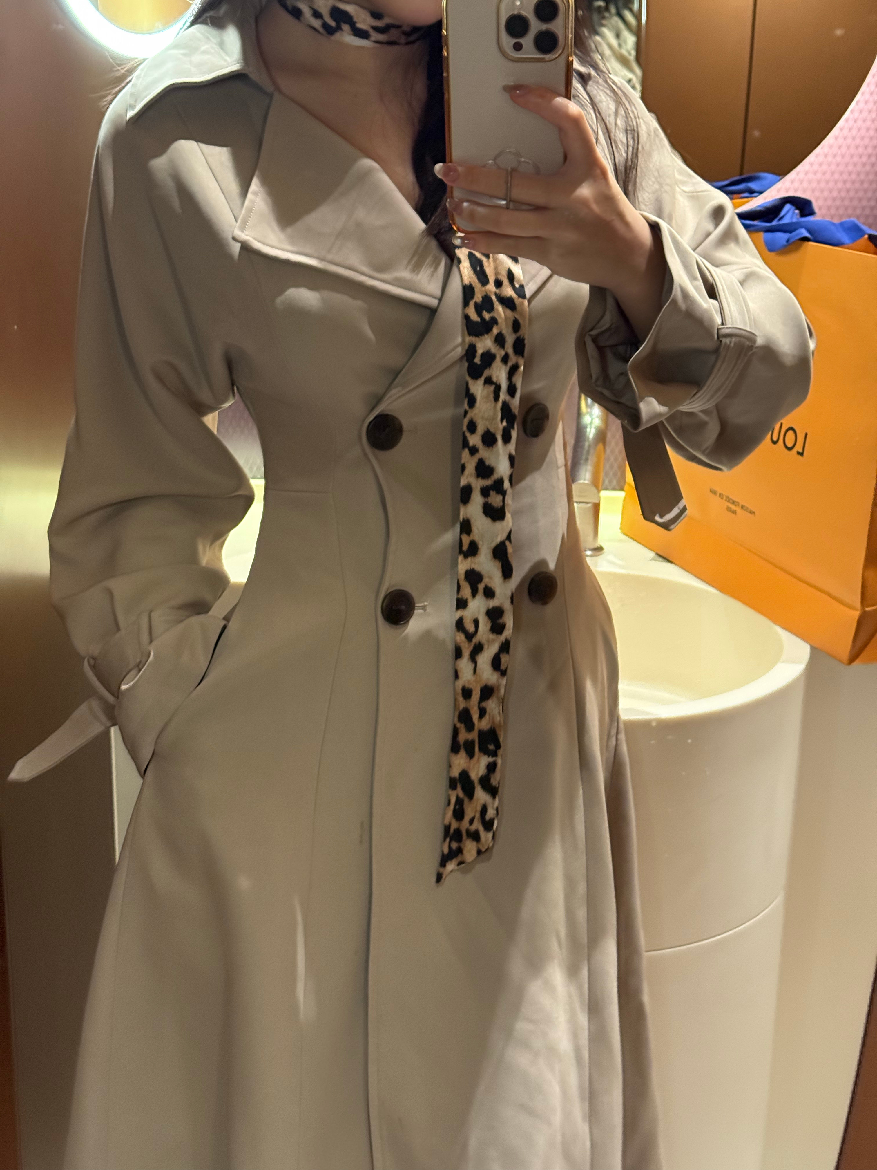 我真的 不想坐地铁的。但是广州真的太堵了 