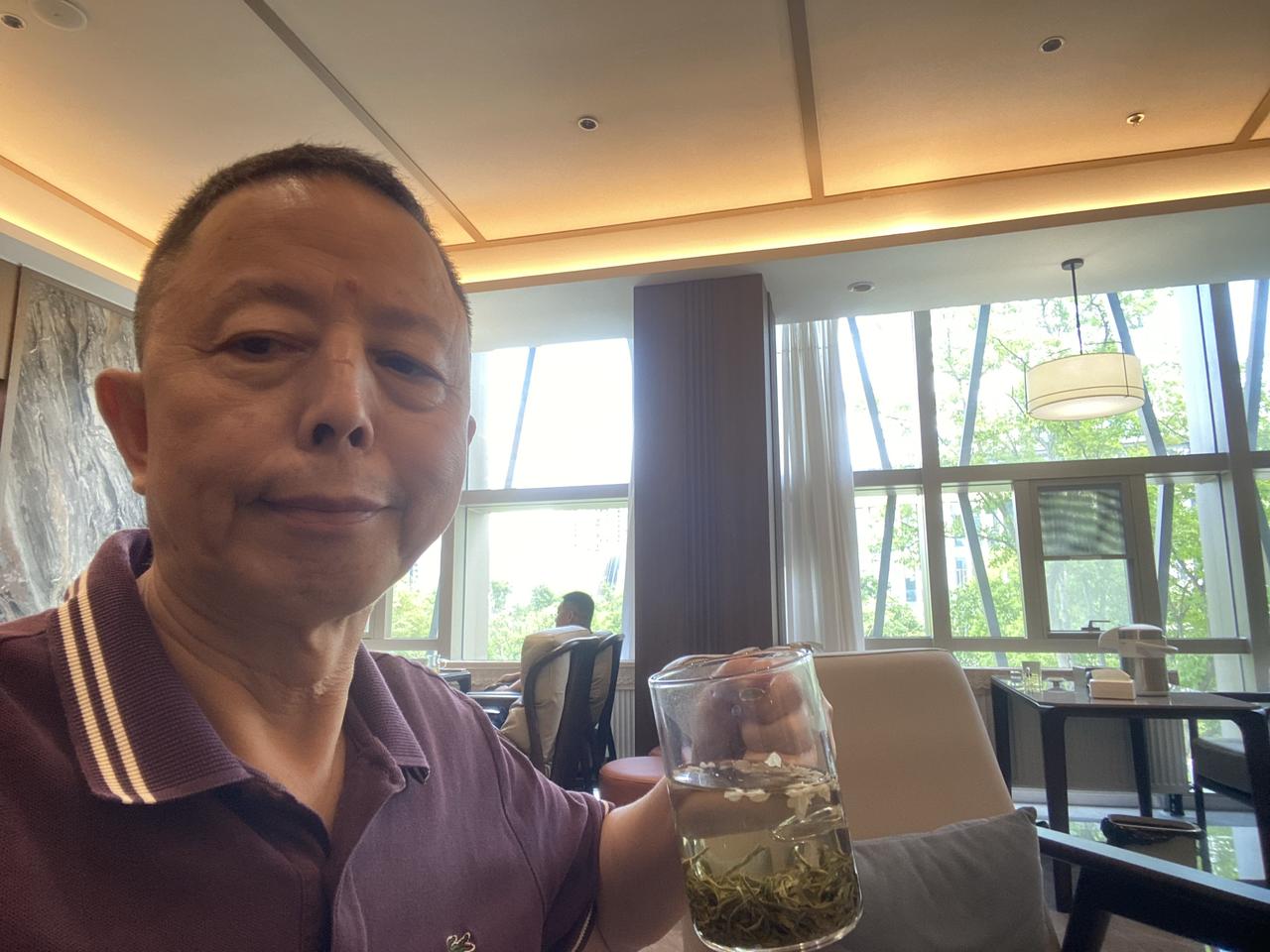 乌军用F16猎杀俄苏35战机！

各位网友早上好，今天呢，让我们继续关注俄乌之战