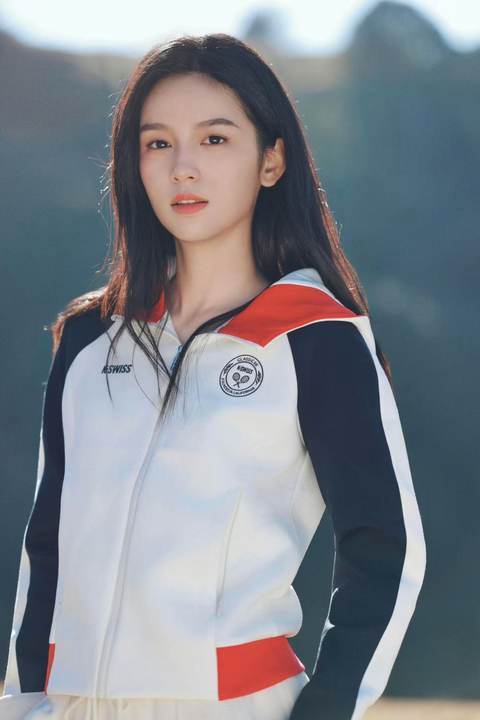 周也周也完全就是俊夫周也体育生老公我笑纳了溢出屏幕的少年感！有这样的体育老师我8