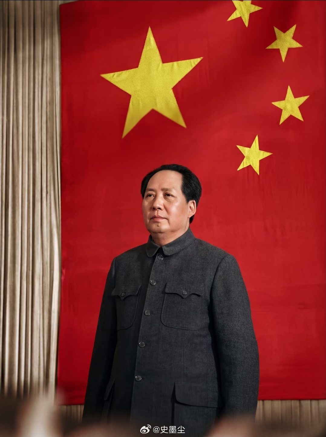 巴基斯坦前总理贝娜齐尔·布托评价：“像毛泽东那样的人物，在一个世纪，也许一千年里