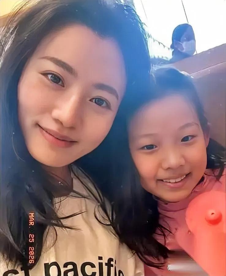 扎心！离婚后他做了亲子鉴定

结果让他狠下心做了个决定

男方一次性给足抚养费到