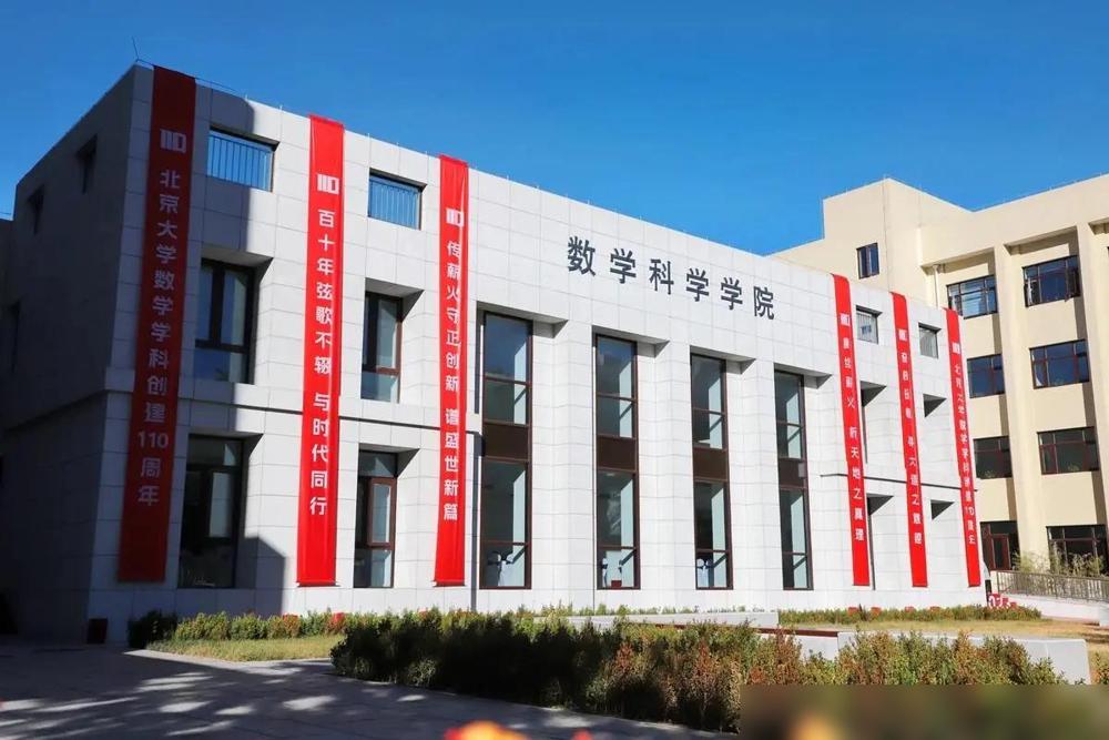 云南杨玉敏老公凌晨还在家里捡瓶子，为了两个刚失去妈妈的孩子，云南杨玉敏老公凌晨还